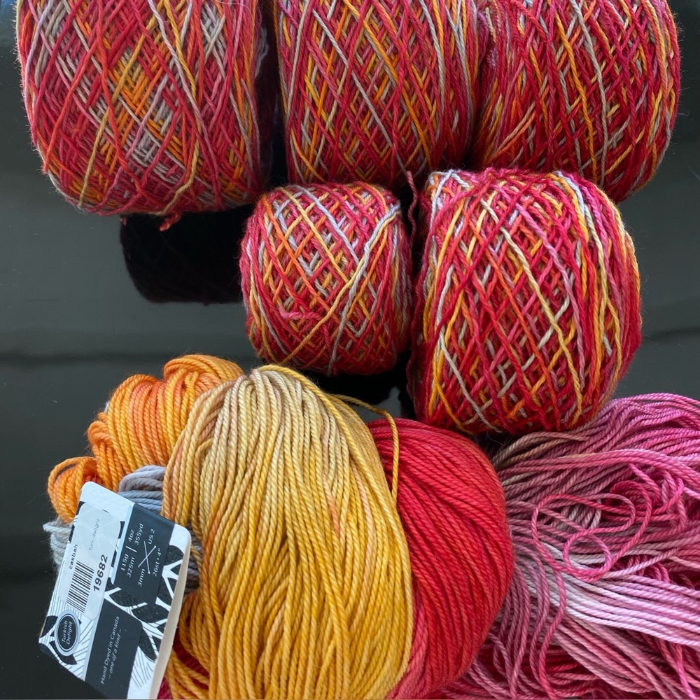 Hand Dyed: Hand Maiden “Casbah” Merino Wool / Cashmere / Nylon Yarn. Sock weight - Picture 3 of 10
